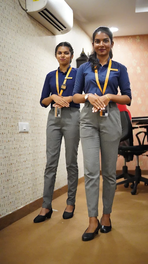Two Skyline aviation students in uniform